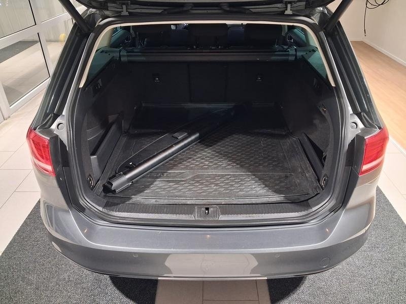 Volkswagen Passat 2.0 TDI SCR 2016, photo 6/6