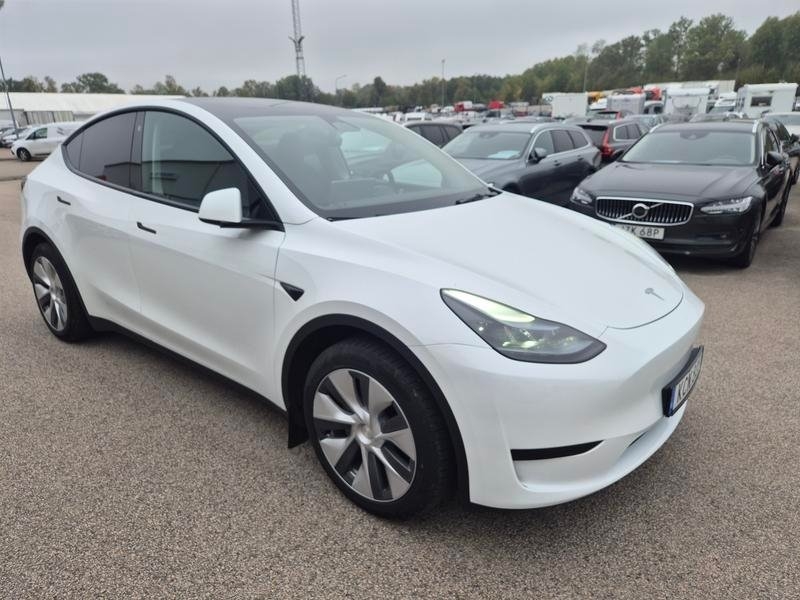 Tesla Model Y 2023, bild 5/6