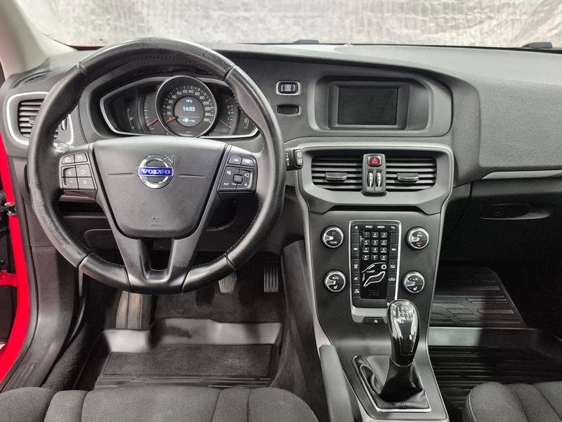 Volvo V40 T2 Kinetic 2016, bild 6/7