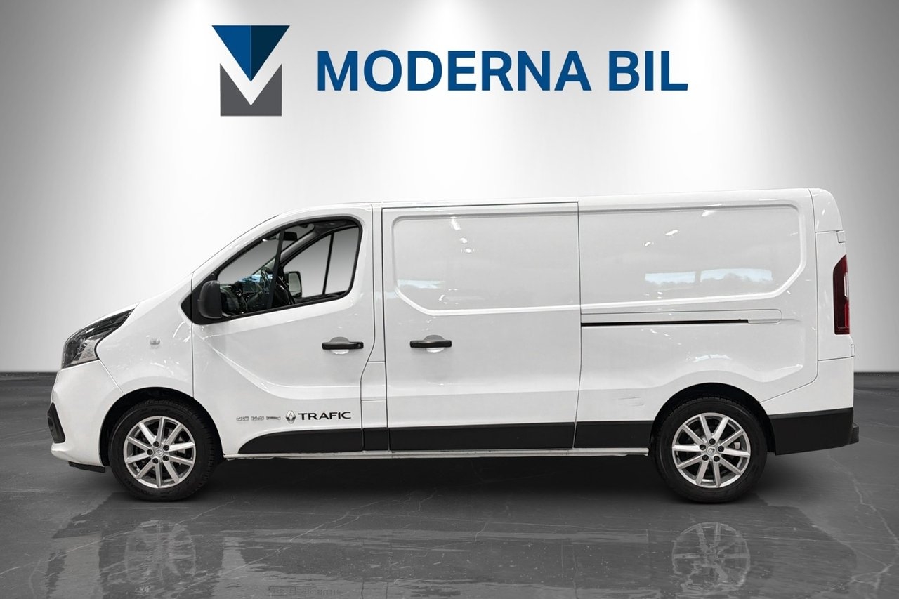 Renault Trafic dCi 125 2017, bild 2/10