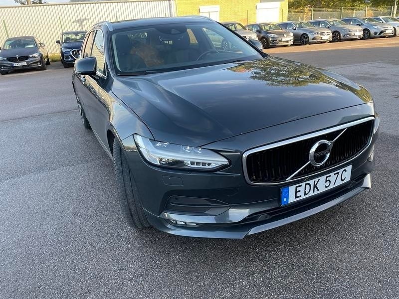 Volvo V90 D4 2020, bild 2/5
