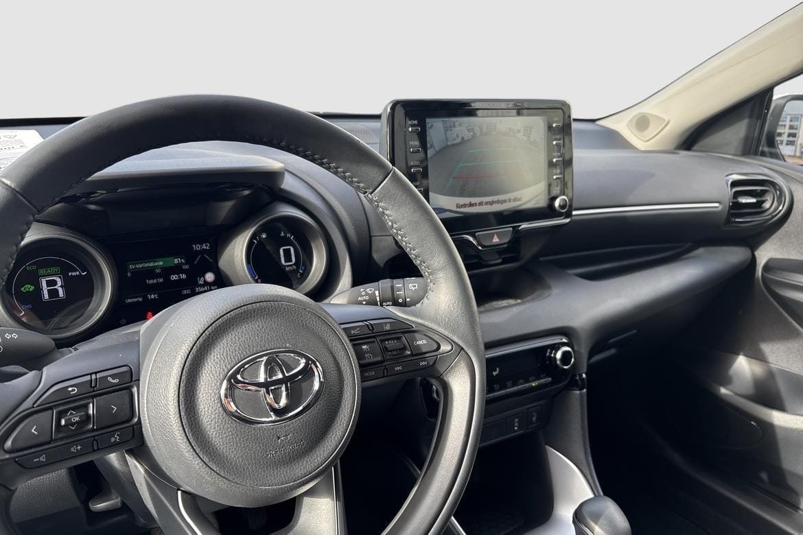 Toyota Yaris 1.5 Hybrid 116 Active Plus 2023, bild 7/10