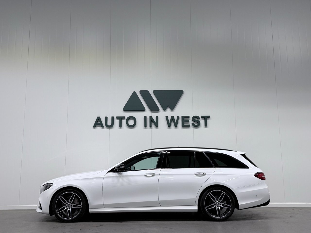 Mercedes-Benz E 200 d AMG 2020, bild 3/10