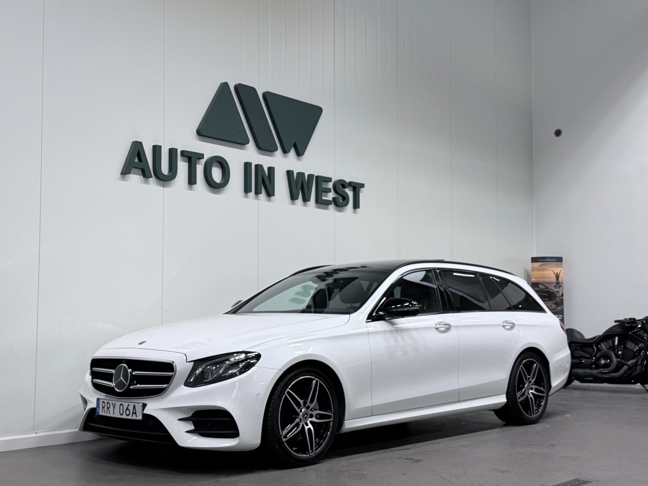 Mercedes-Benz E 200 d AMG 2020, bild 2/10