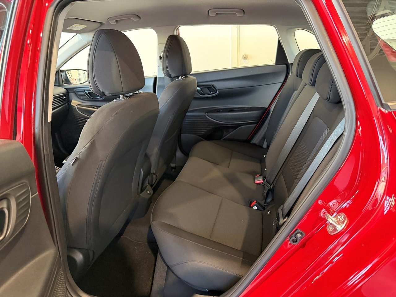Hyundai i20 Essential 2025, kuva 10/10