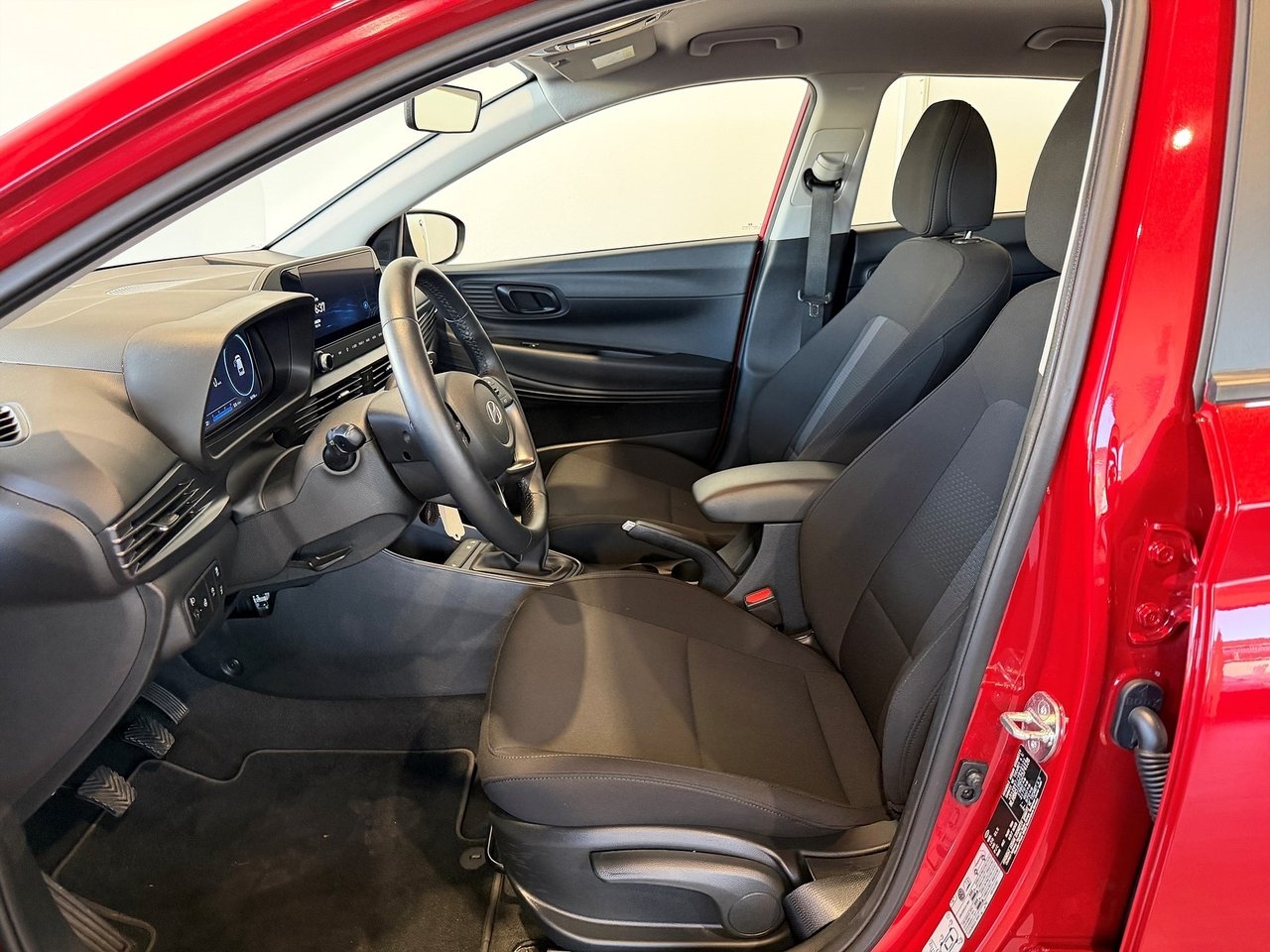 Hyundai i20 Essential 2025, bild 7/10