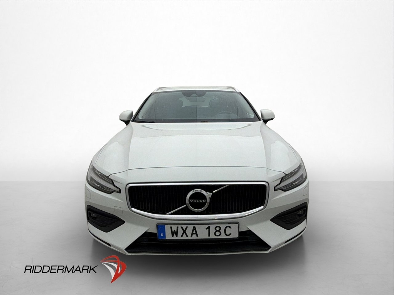 Volvo V60 D3 150hk Momentum Värmare 2019, bild 2/10
