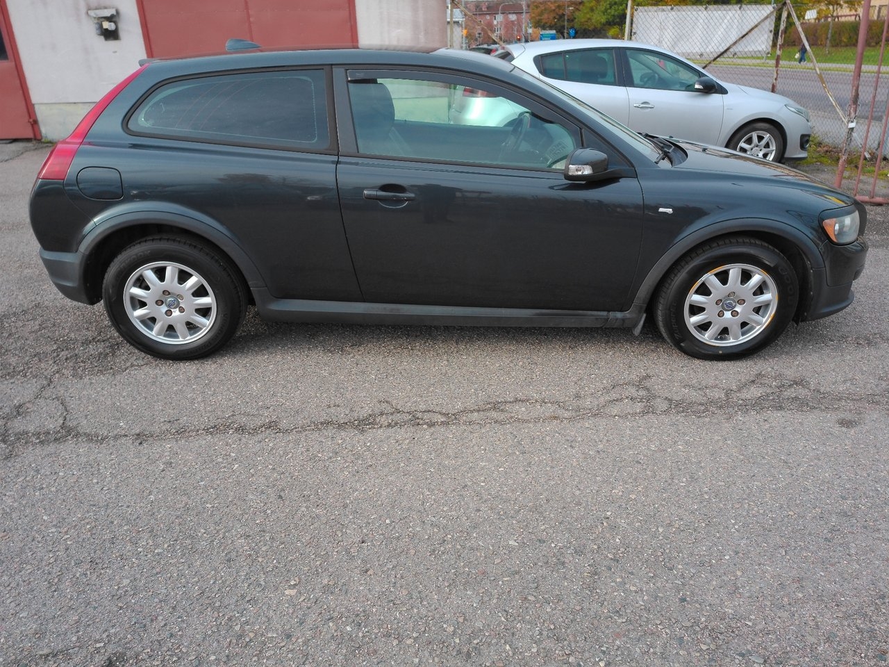 Volvo C30 Momentum 2009, bild 7/10