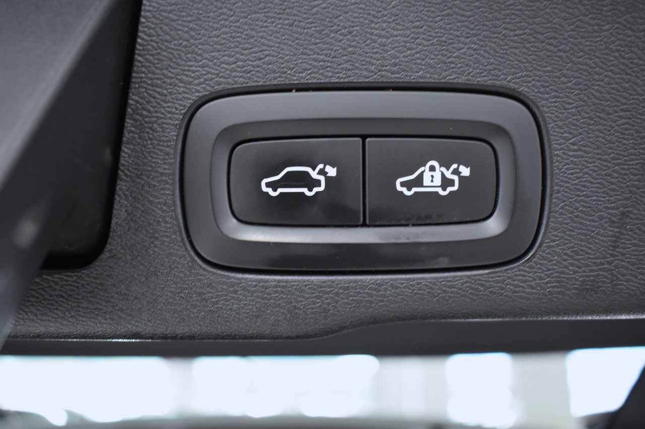 Volvo XC60 2021, bild 6/10