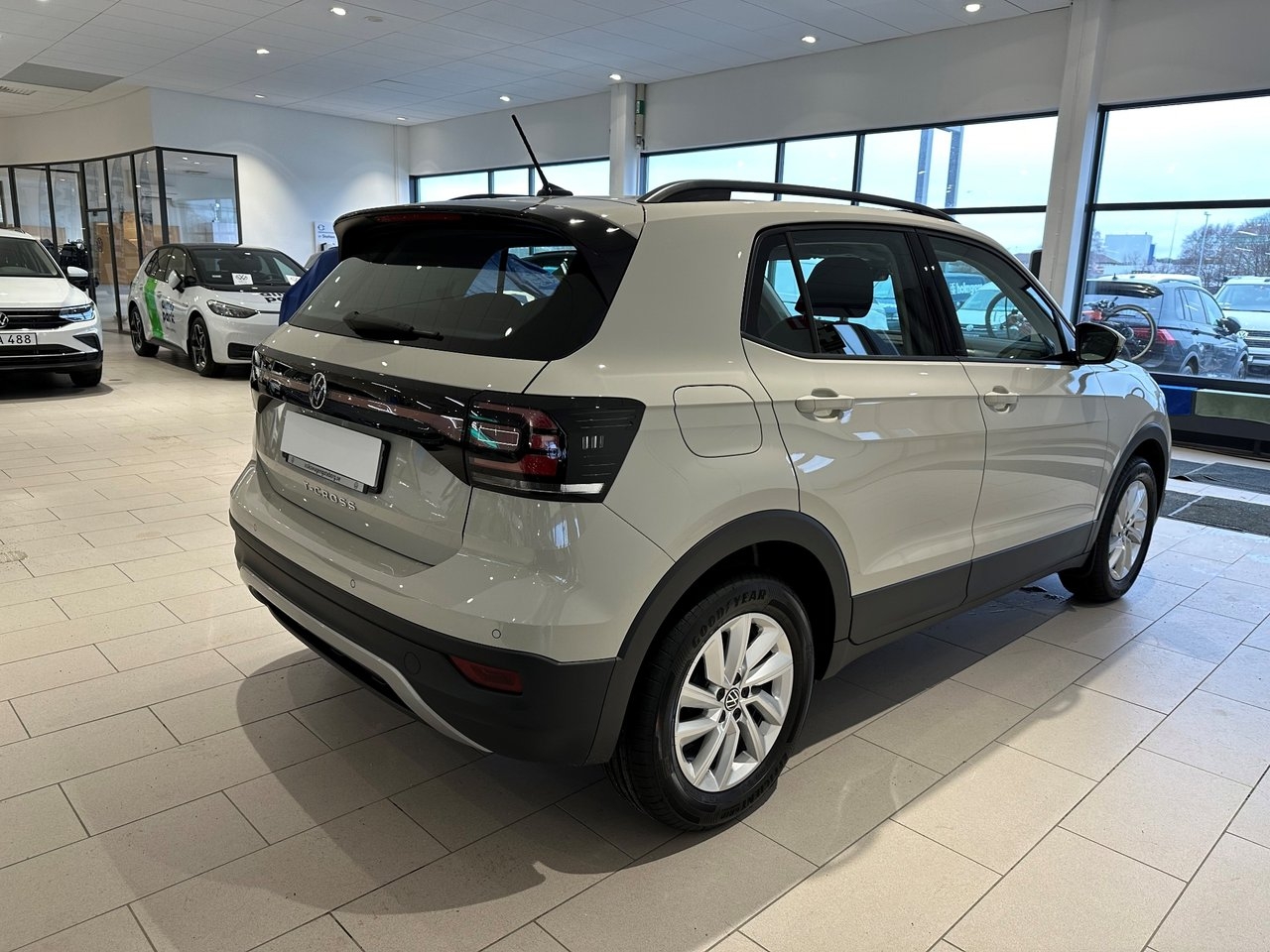 Volkswagen T-Cross 1.0 TSI Life 2027, bild 3/8