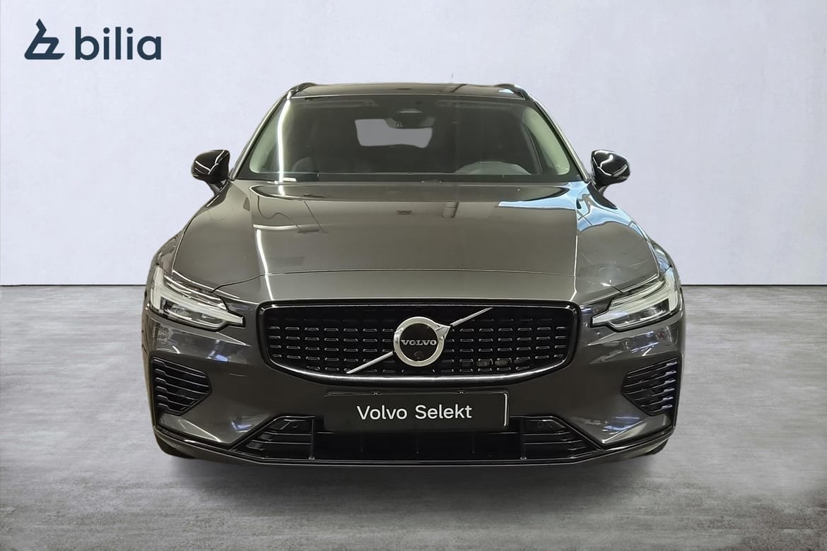 Volvo V60 T6 Plus Dark 2023, kuva 2/10