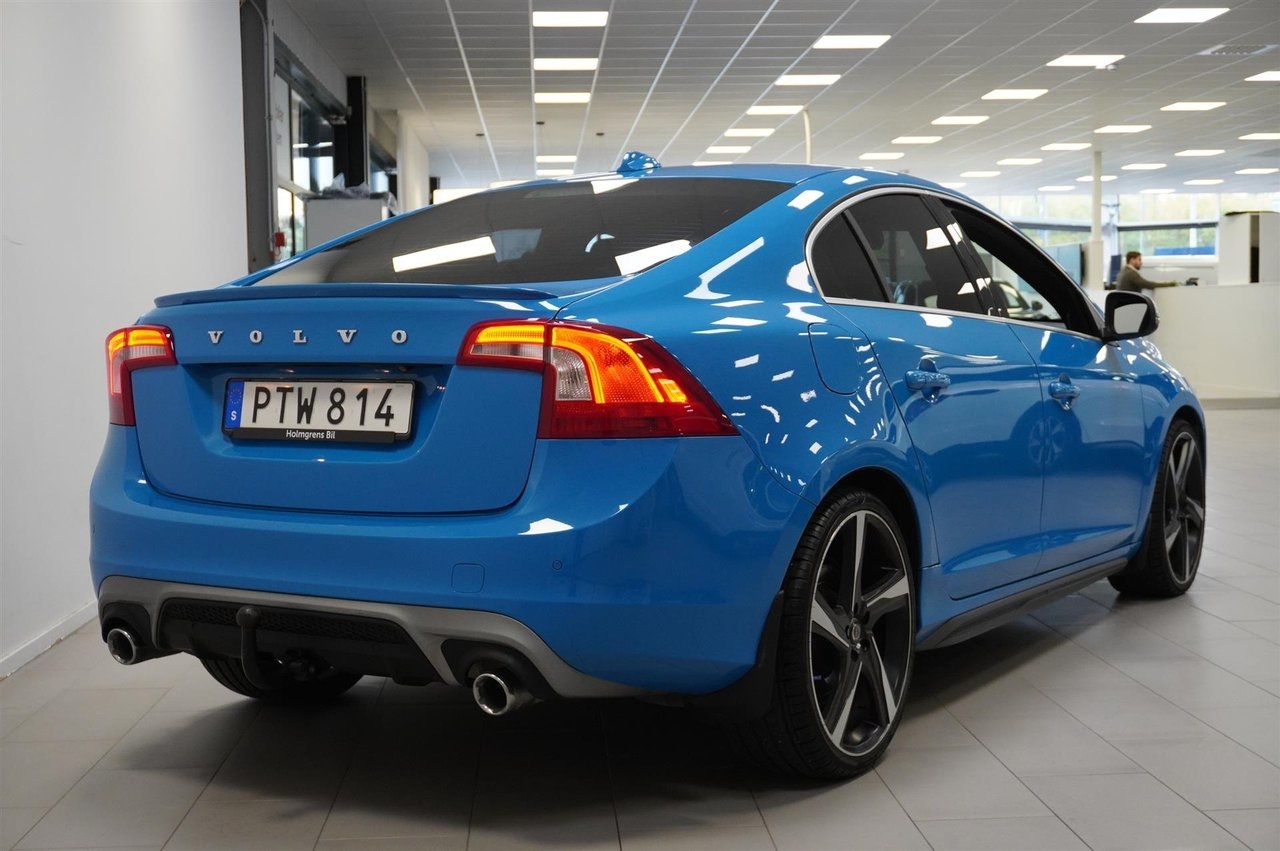 Volvo S60 D4 R Design 2015, bild 4/10