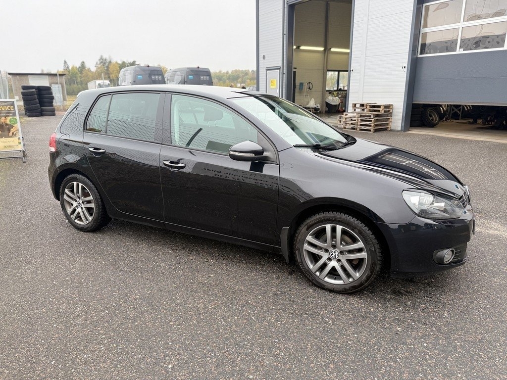 Volkswagen Golf 1.6 TDI Masters 2011, kuva 6/10