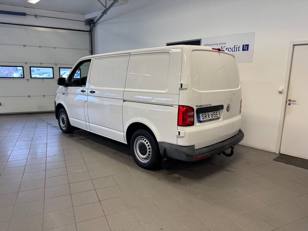 Volkswagen Transporter 2.0 TDI SCR 2019, kuva 3/9