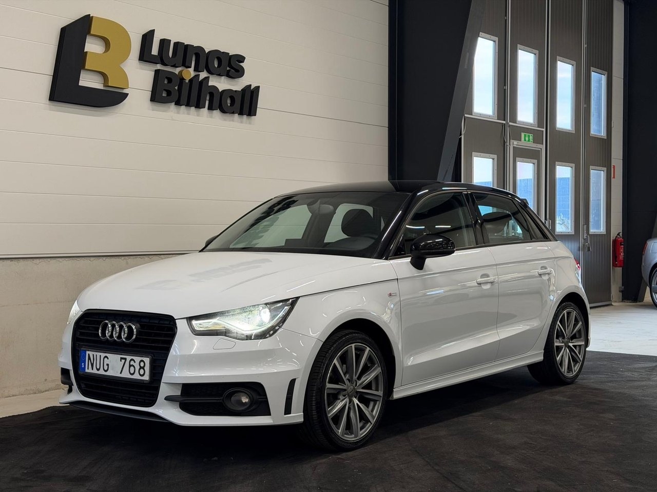 Audi A1 1.6 TDI Proline 2014, bild 2/10