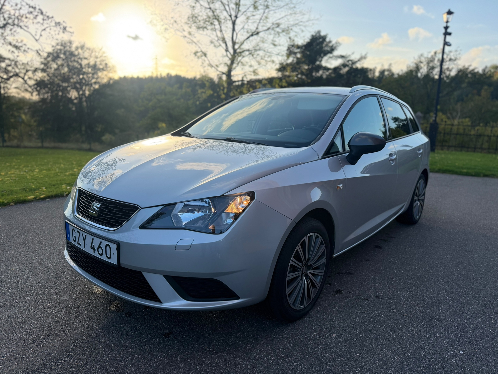 Seat Ibiza 1.0 EcoTSI Connect 2016, bild 2/10