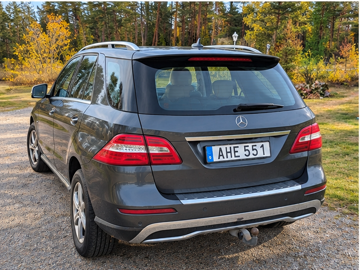 Mercedes-Benz ML 350 BlueTEC 2012, photo 3/6
