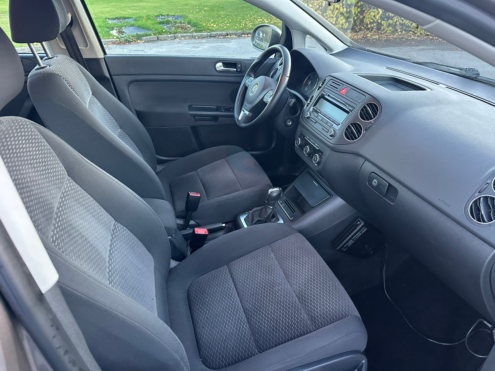 Volkswagen Golf Plus 1.6 TDI 2011, kuva 5/7