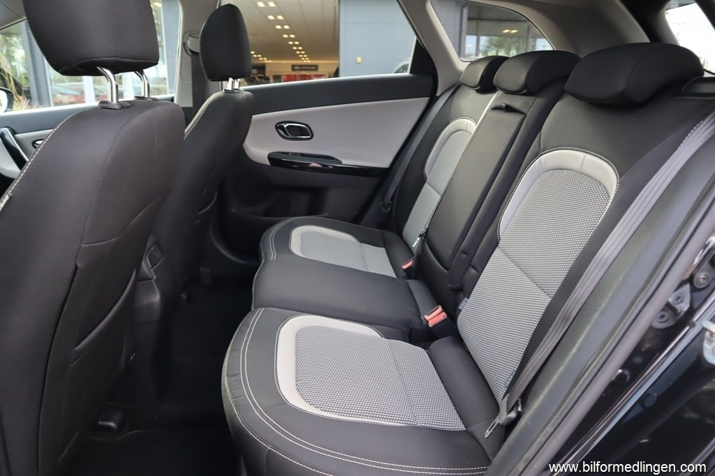 Kia Ceed 1.6 CRDi 128 2014, bild 4/10