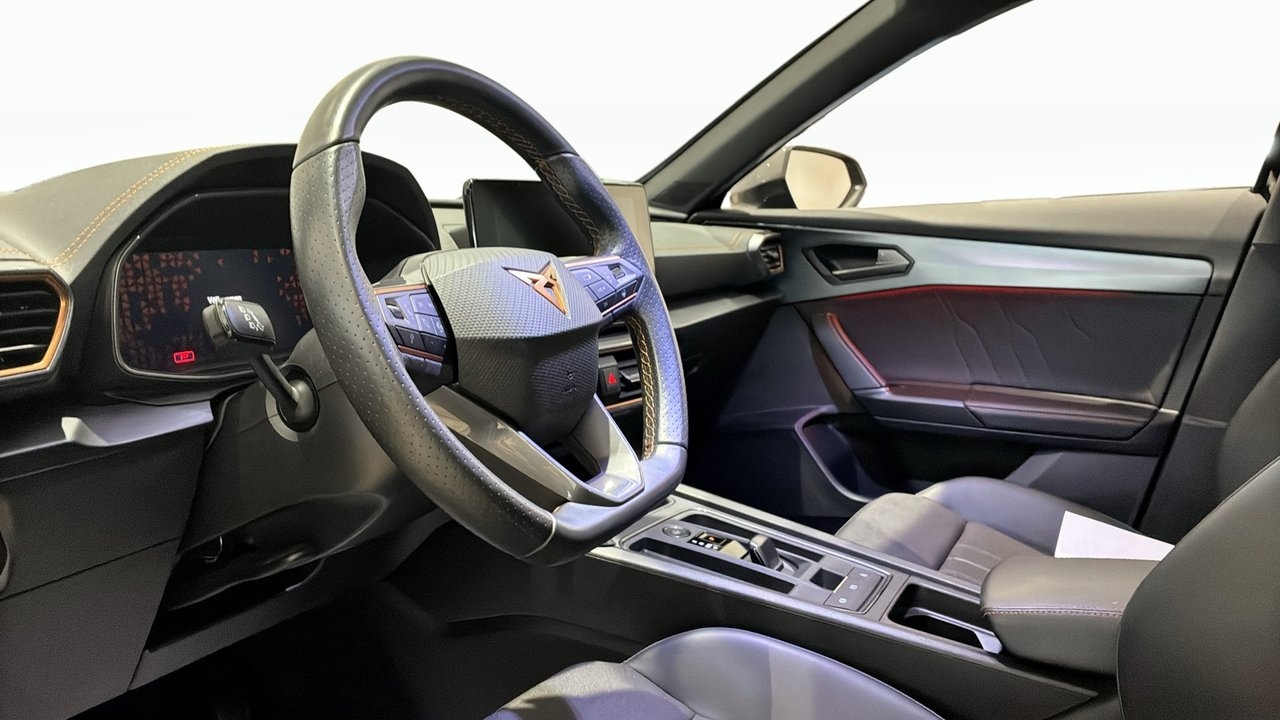 Cupra Formentor 1.5 TSI 2024, bild 7/10