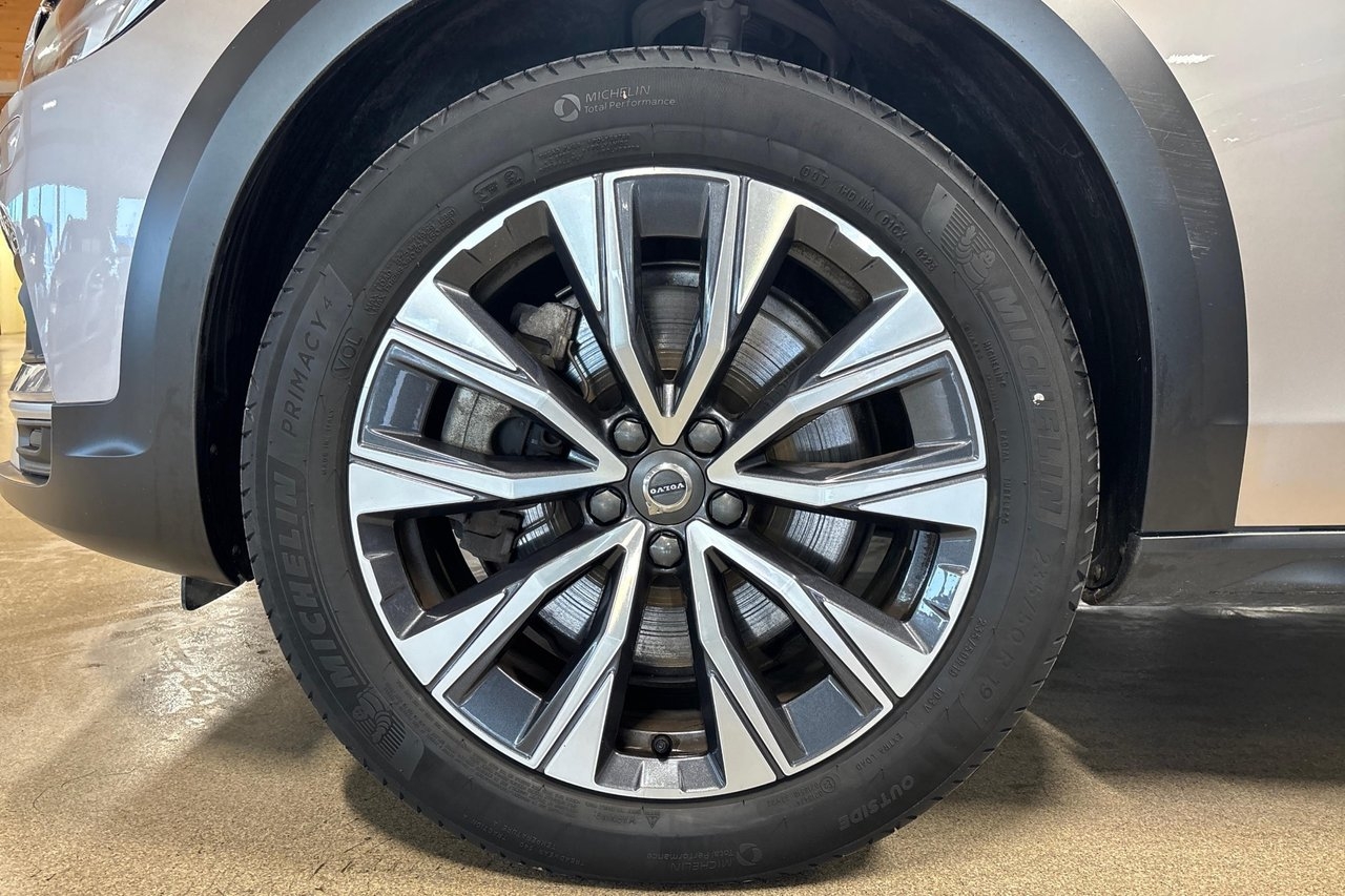 Volvo V90 Cross Country B5 Plus 2023, bild 5/10
