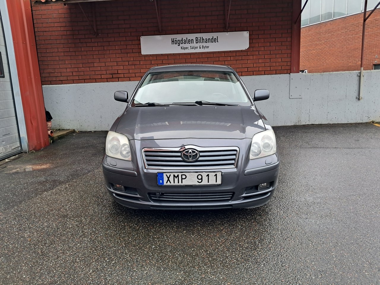 Toyota Avensis 2.0 2006, bild 2/10