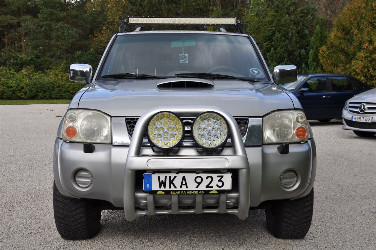 Nissan Navara 2004, bild 2/10