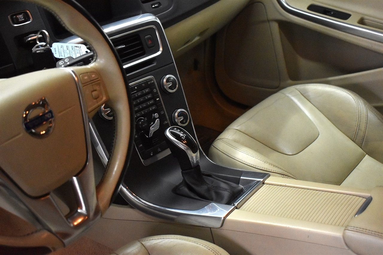 Volvo V60 D4 Summum 2015, photo 5/10
