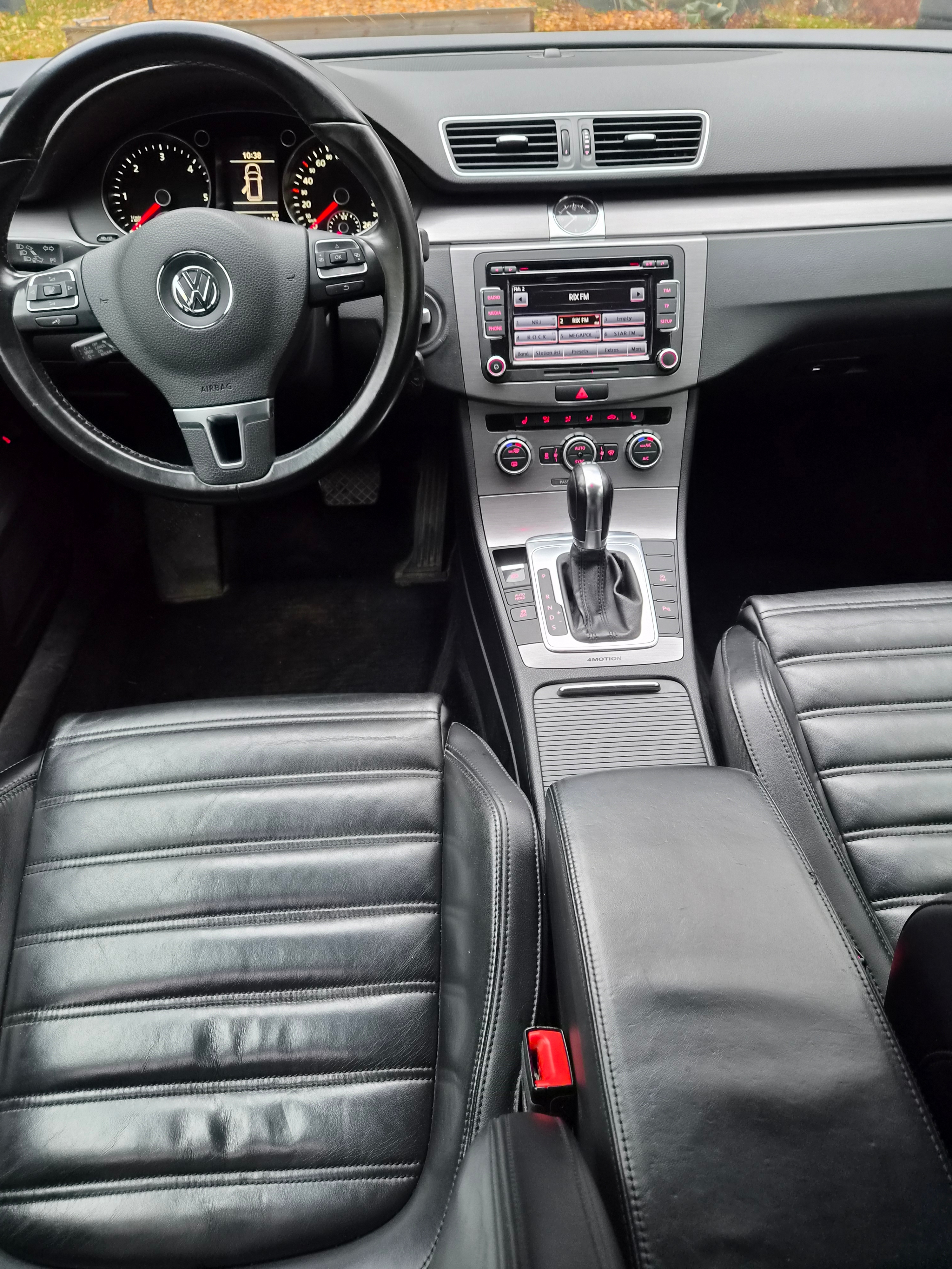 Volkswagen Passat 2.0 TDI R-Line 2013, bild 4/8
