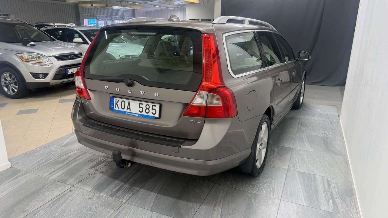 Volvo V70 2.4D Summum Business 2010, bild 6/10