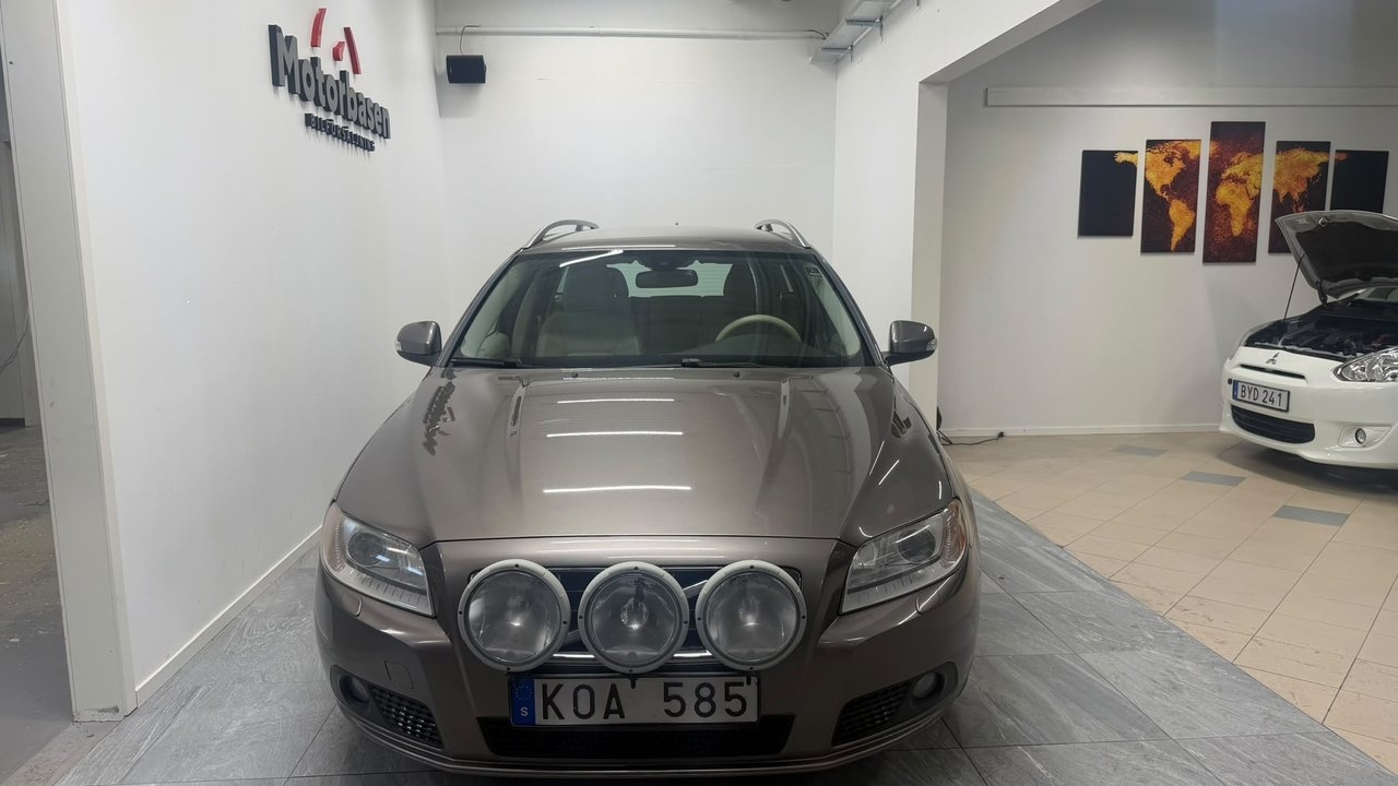 Volvo V70 2.4D Summum Business 2010, bild 4/10