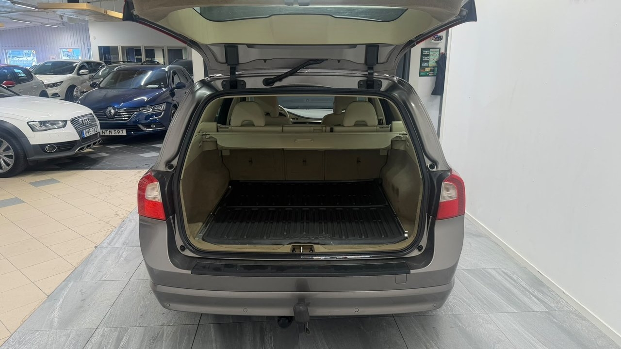 Volvo V70 2.4D Summum Business 2010, bild 5/10