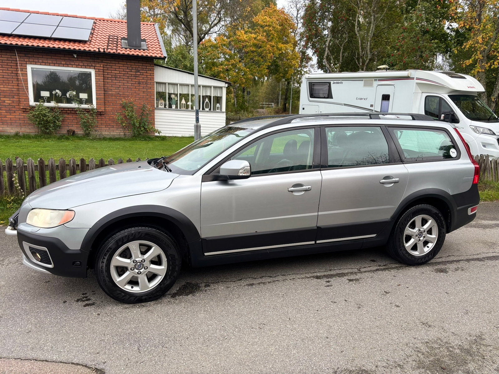 Volvo XC70 D5 Momentum 2008, bild 2/10