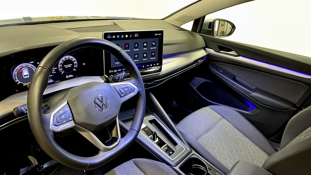 Volkswagen Golf 1.5 eTSI Life 2026, kuva 7/10