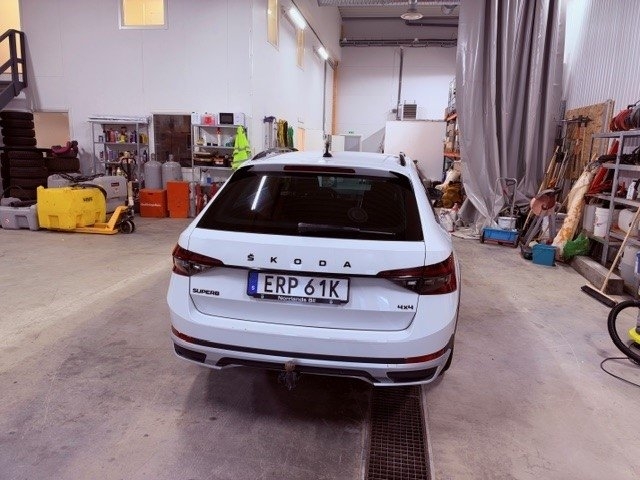 Skoda Superb Scout 2.0 TDI 2024, bild 5/10