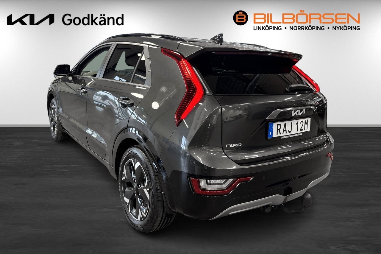 Kia Niro 64.8 kWh Advance 2023, photo 6/10