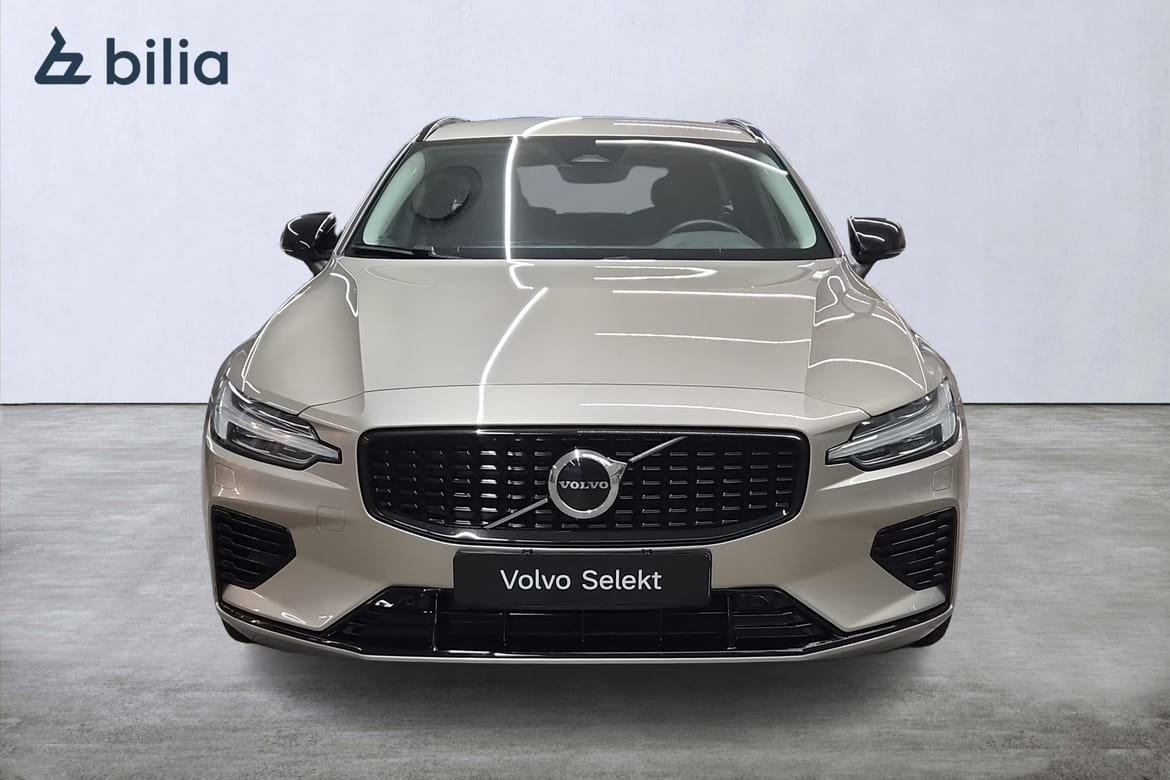 Volvo V60 T6 Plus Dark Edition 2025, photo 2/10