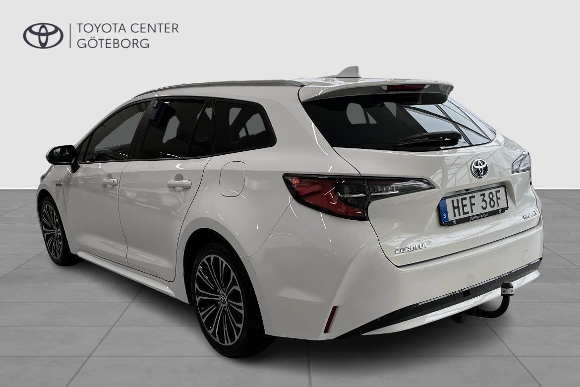 Toyota Corolla 1.8 Hybrid Style 2020, photo 3/10