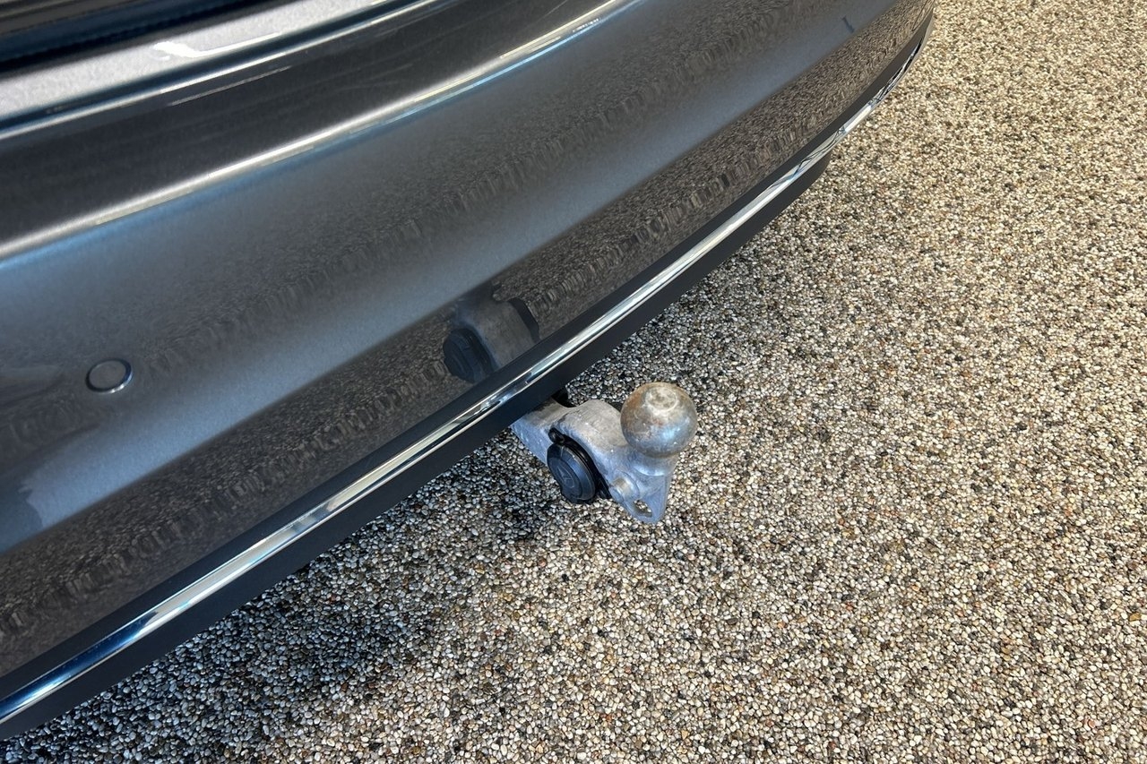 Mercedes-Benz C 300 Avantgarde 2023, bild 6/10