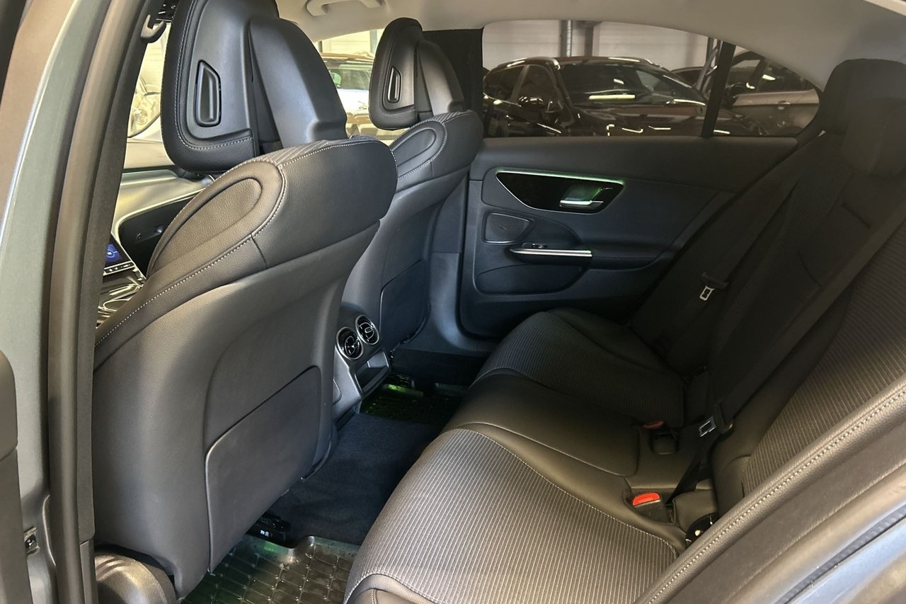 Mercedes-Benz C 300 Avantgarde 2023, bild 7/10