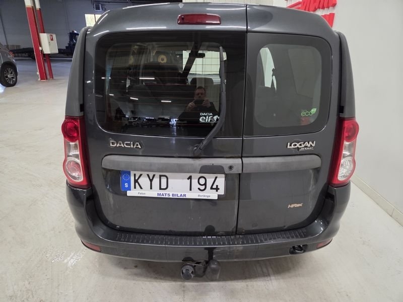 Dacia Logan 2011, kuva 7/10