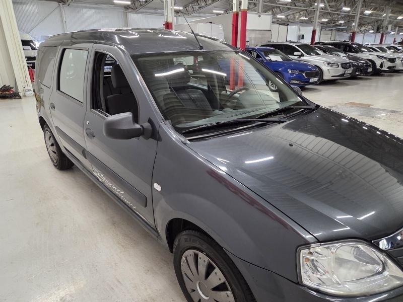 Dacia Logan 2011, kuva 3/10