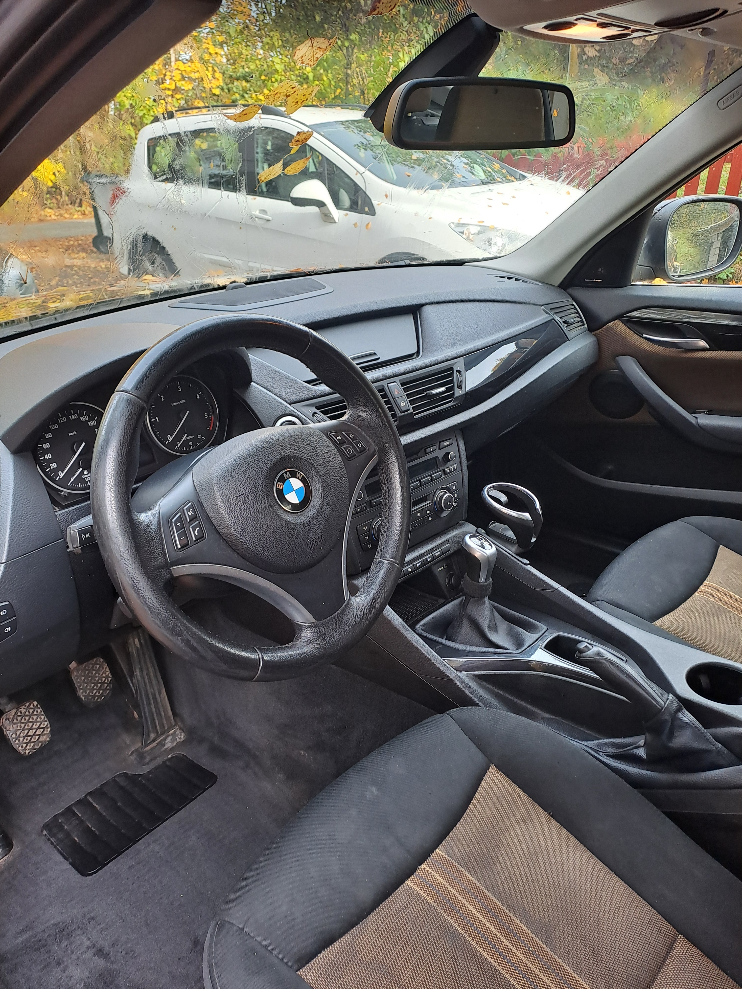 BMW X1 23d 2012, bild 6/7