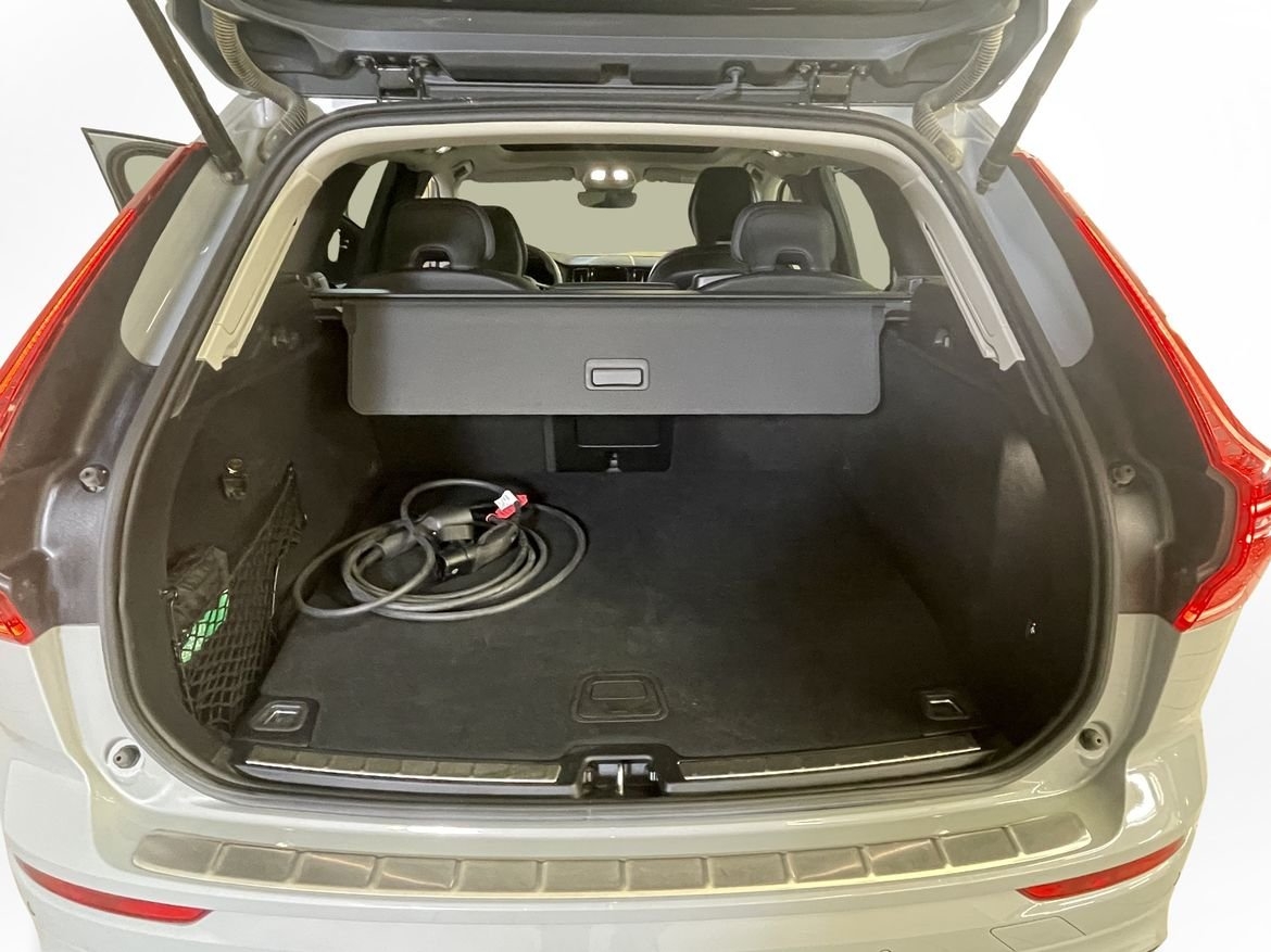 Volvo XC60 T6 Plus Dark Nordic 2025, bild 7/10