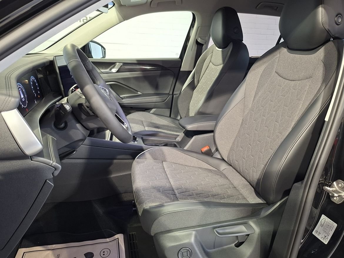 Volkswagen Tayron 1.5 eTSI Life 2027, photo 5/19