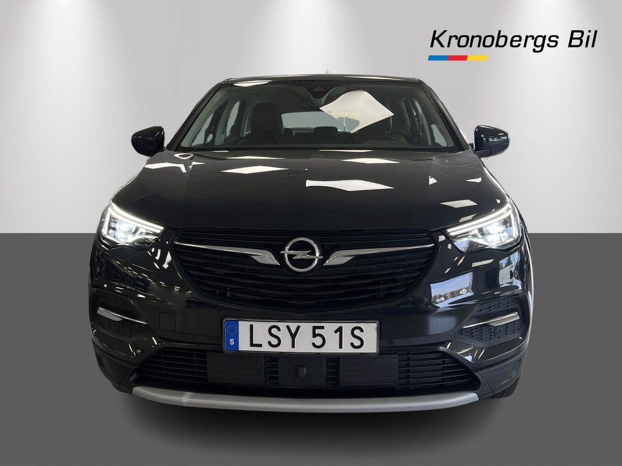 Opel Grandland X 1.6 Turbo Dynamic 2019, bild 2/10