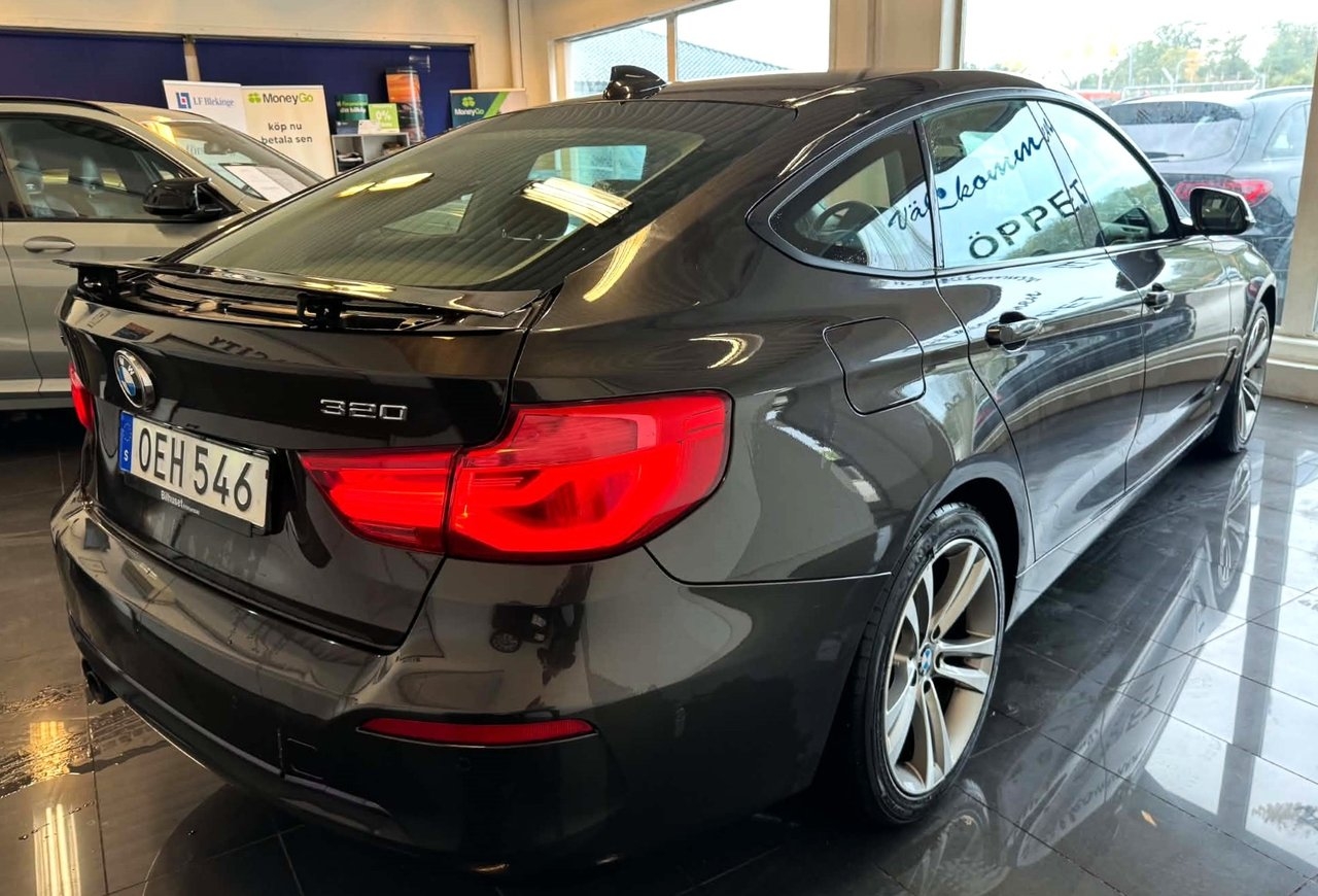 BMW 320d 2017, bild 5/10