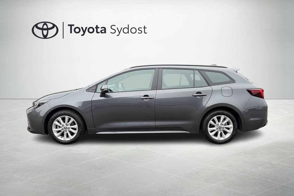 Toyota Corolla 1.8 Hybrid Active Plus 2024, bild 4/10
