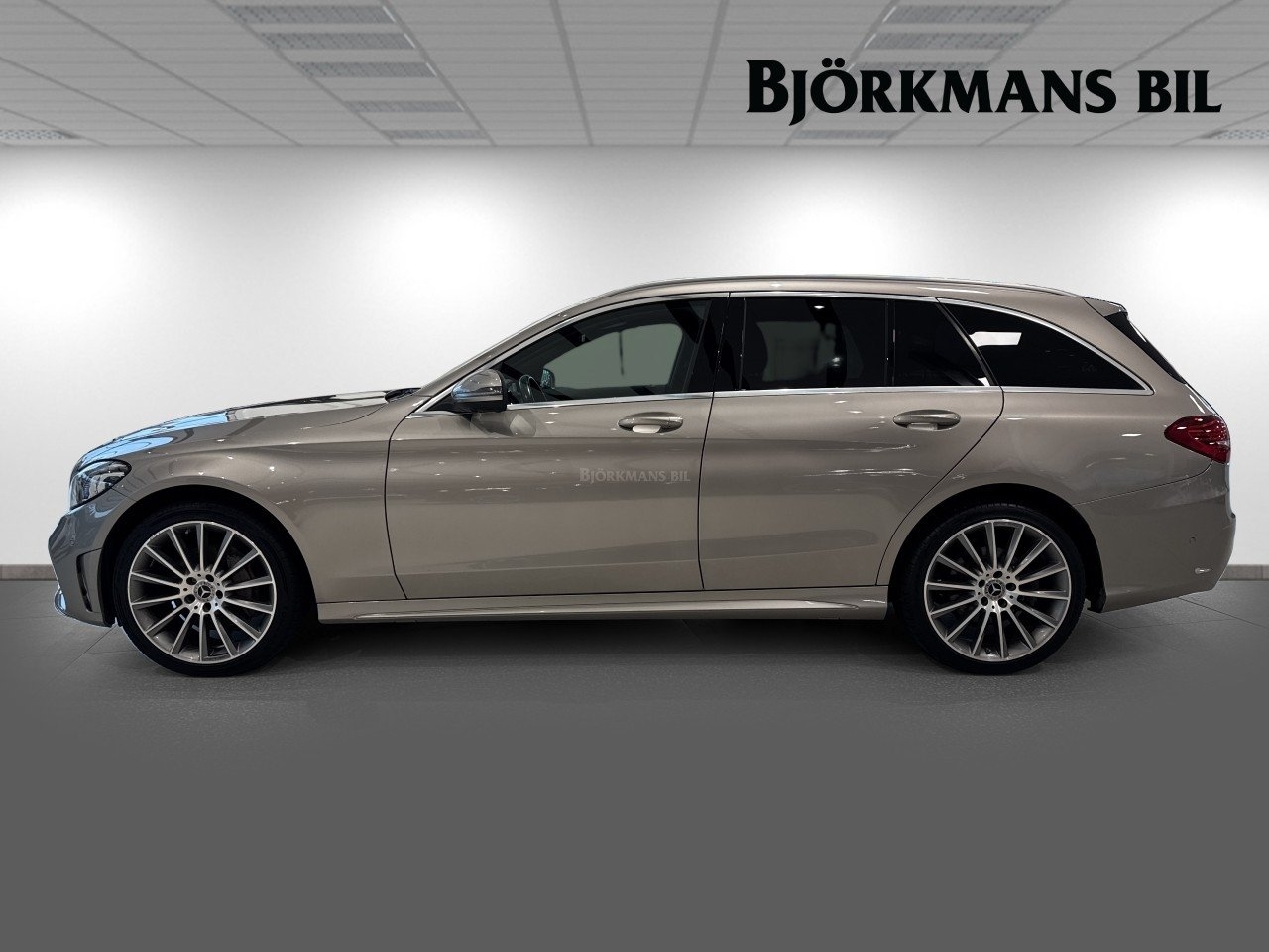 Mercedes-Benz C 220 d AMG Line 2020, bild 4/16