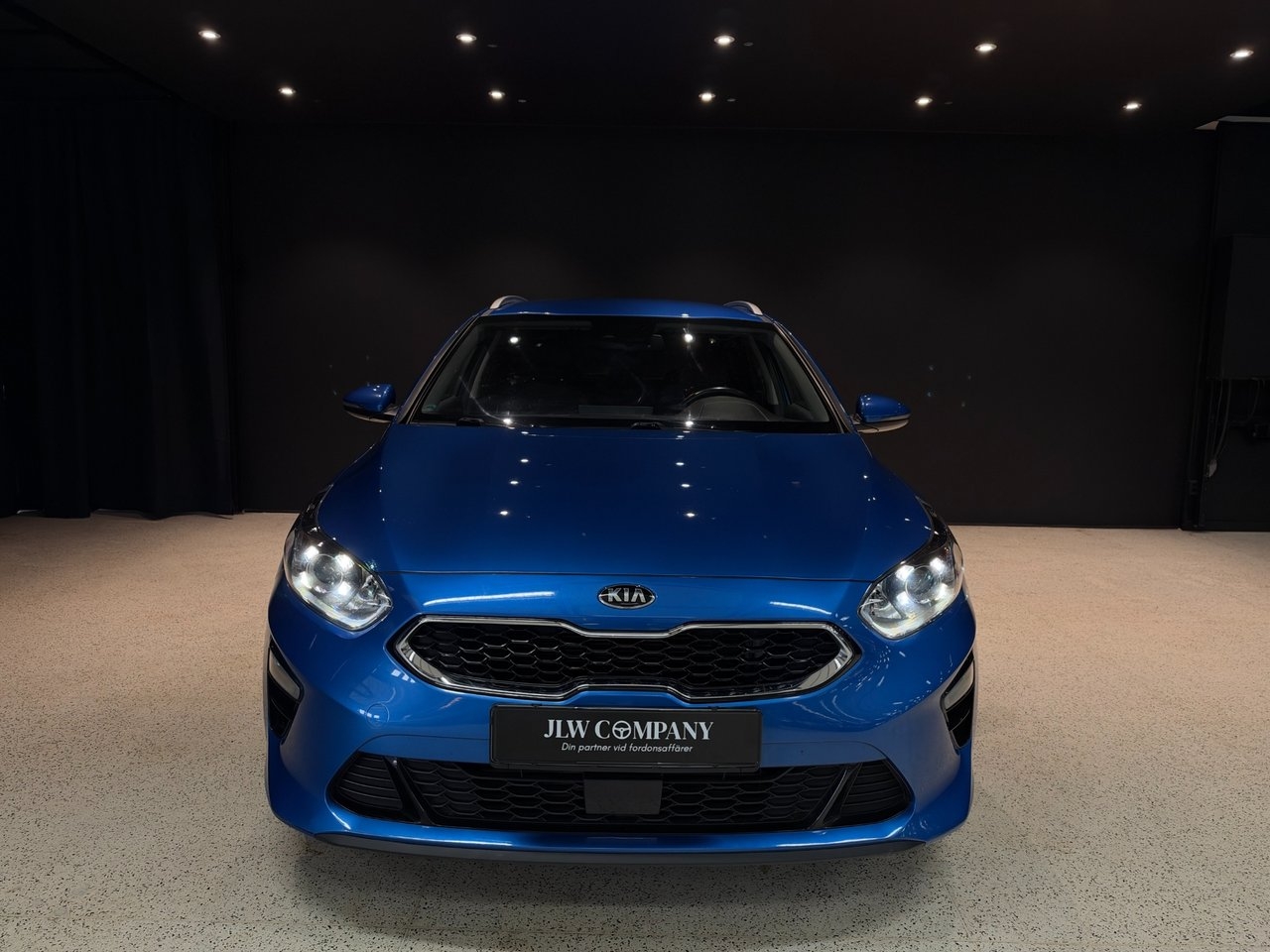 Kia Ceed 1.4 T-GDI 2020, bild 2/10